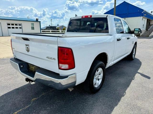 2023 Ram 1500 Classic SLT Crew Cab 4x4 5'7" Box