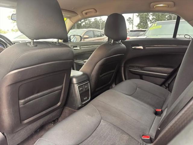 2018 Chrysler 300 Touring