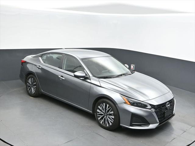 2023 Nissan Altima SV