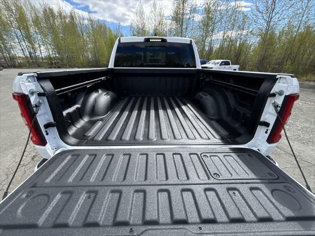 2026 Ram 1500 Laramie Crew Cab 4x4 57 Box