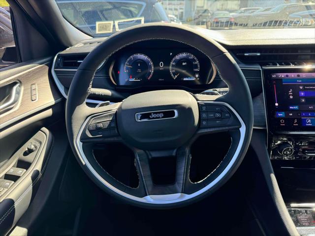 2025 Jeep Grand Cherokee L Limited 4x4