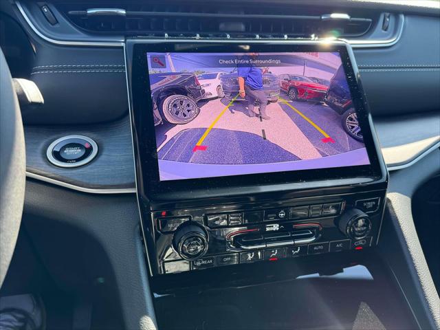 2025 Jeep Grand Cherokee L Limited 4x4