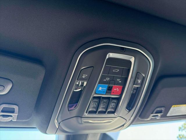 2025 Jeep Grand Cherokee L Limited 4x4
