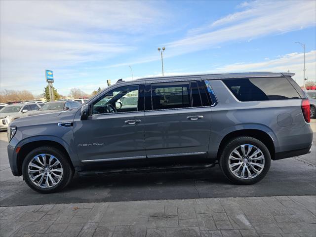 2022 GMC Yukon XL 4WD Denali