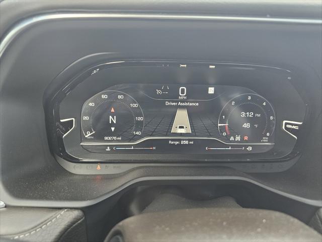 2022 GMC Yukon XL 4WD Denali