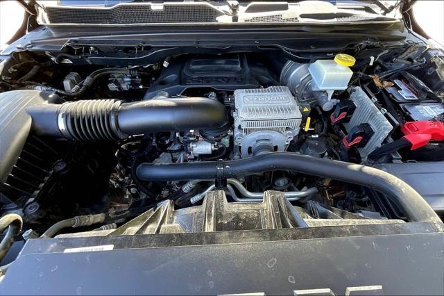 Used 2022 RAM 1500 Laramie Crew Cab 4x4 57" Box For Sale in Olive Branch, MS