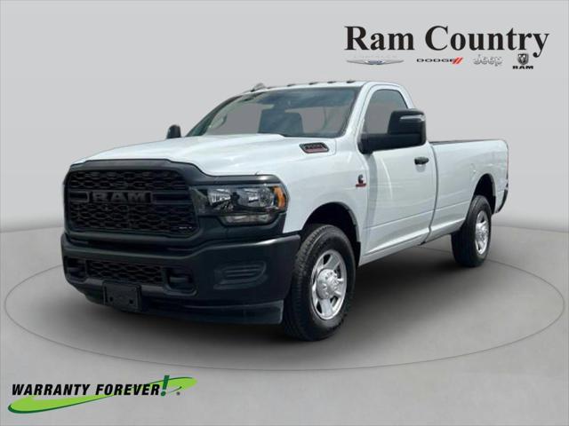 2023 RAM 3500 Big Horn Crew Cab 4x4 8 Box