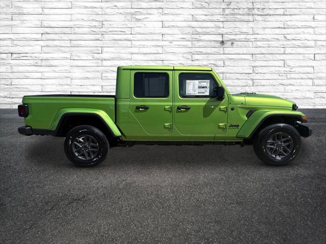 2025 Jeep Gladiator GLADIATOR SPORT S 4X4 2025 Jeep Gladiator GLADIATOR SPORT S 4X4