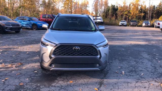2023 Toyota Corolla Cross XLE 2023 Toyota Corolla Cross XLE