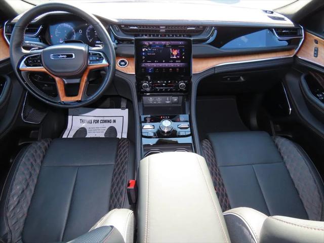 2025 Jeep Grand Cherokee GRAND CHEROKEE SUMMIT RESERVE 4X4