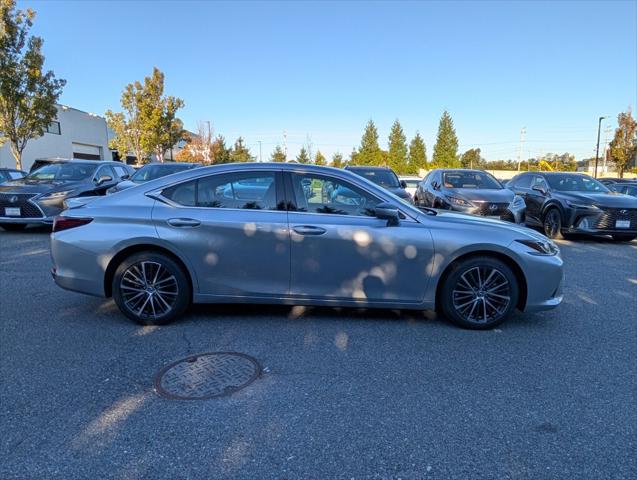 2024 Lexus ES 300h 300h 2024 Lexus ES 300h 300h