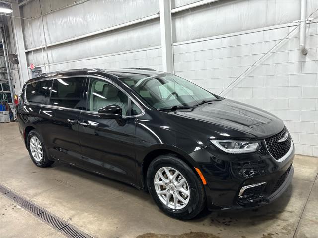 Used 2021 Chrysler Pacifica For Sale in Wilmington, OH