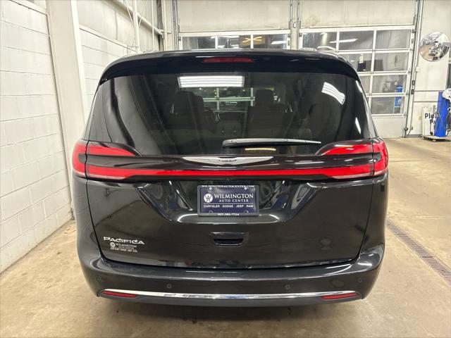 Used 2021 Chrysler Pacifica For Sale in Wilmington, OH