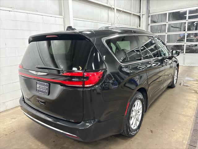 Used 2021 Chrysler Pacifica For Sale in Wilmington, OH