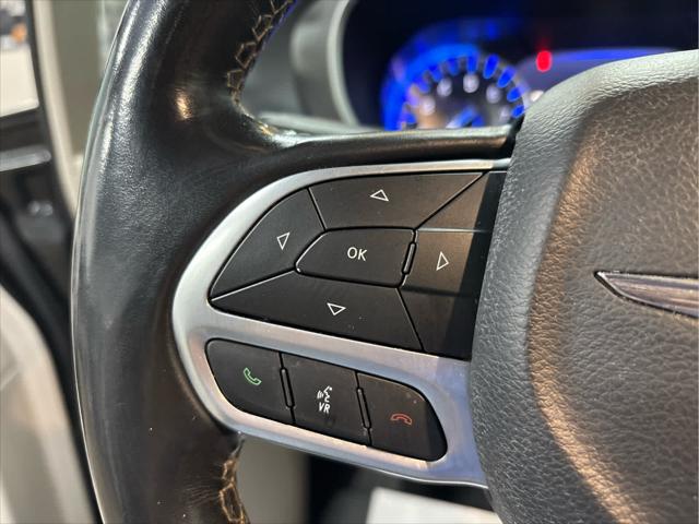 Used 2021 Chrysler Pacifica For Sale in Wilmington, OH