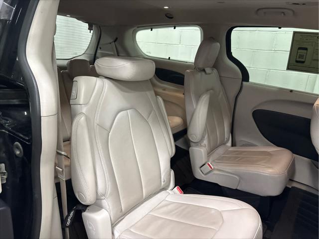Used 2021 Chrysler Pacifica For Sale in Wilmington, OH