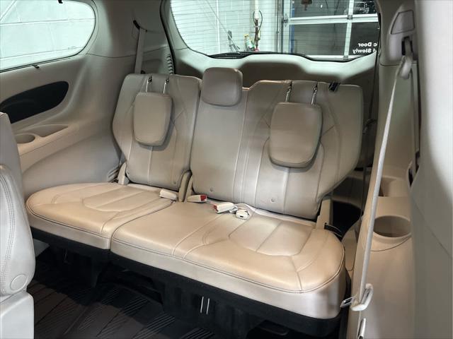 Used 2021 Chrysler Pacifica For Sale in Wilmington, OH