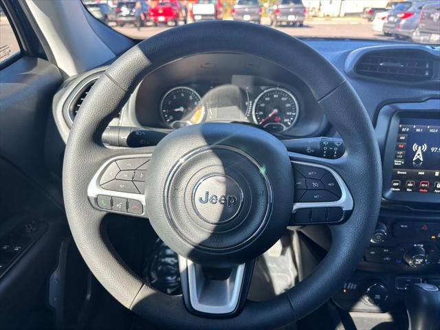 2023 Jeep Renegade Latitude 4x4 2023 Jeep Renegade Latitude 4x4