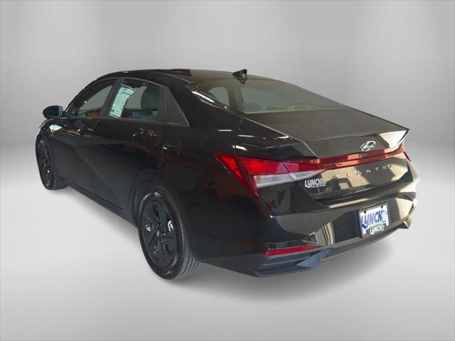 2023 Hyundai Elantra SEL 2023 Hyundai Elantra SEL