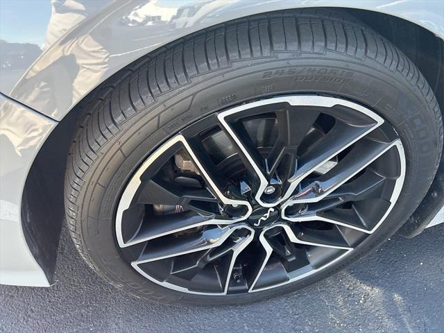 2024 Kia K5 GT