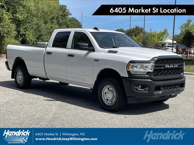 2020 RAM 2500 Tradesman Crew Cab 4X4 8 Box 2020 RAM 2500 Tradesman Crew Cab 4X4 8 Box