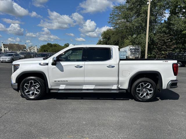 2024 GMC Sierra 1500 4WD Crew Cab Short Box SLT
