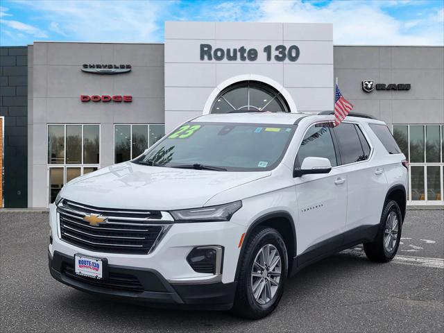 2023 Chevrolet Traverse AWD LT Cloth