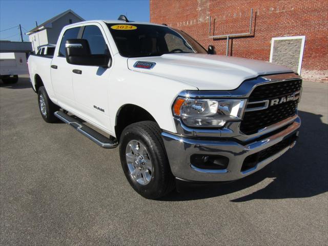 2024 RAM 2500 Big Horn Crew Cab 4x4 64 Box