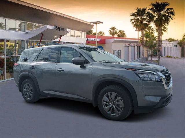 2025 Nissan Pathfinder SV FWD
