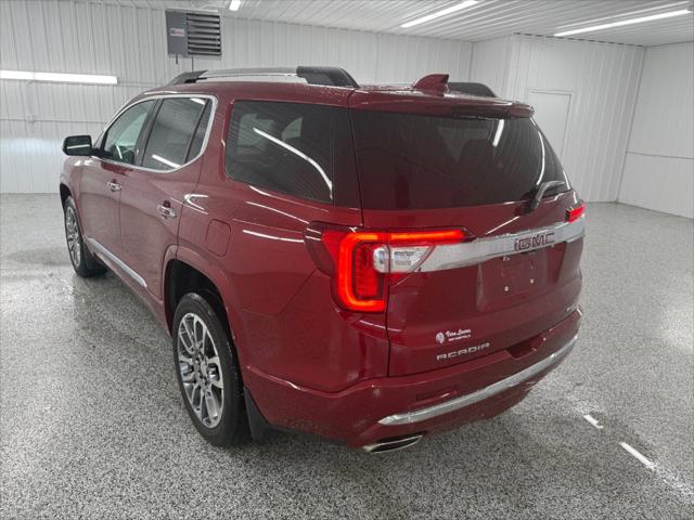 2020 GMC Acadia AWD Denali 2020 GMC Acadia AWD Denali