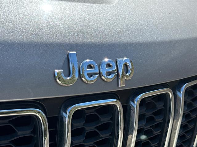 2021 Jeep Grand Cherokee Laredo E 4x2