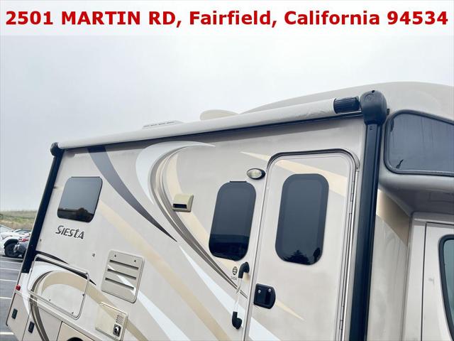 2015 Mercedes-Benz Sprinter 3500 Base