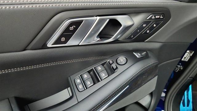 2026 BMW X7 M60i