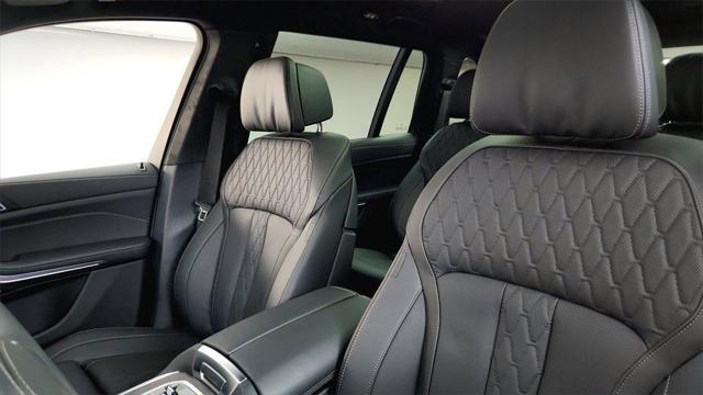 2026 BMW X7 M60i