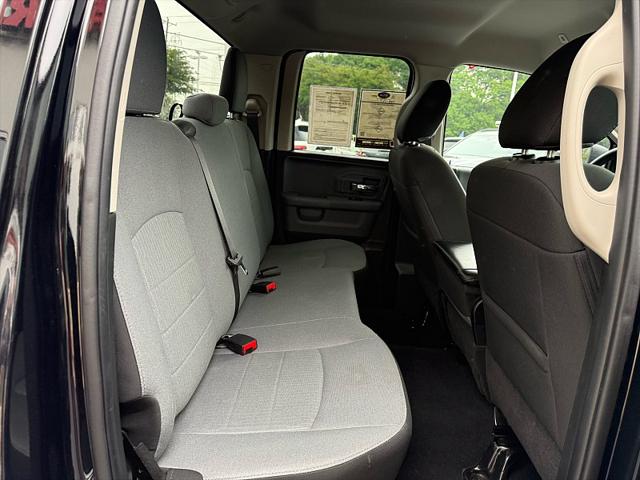 2024 Ram 1500 Classic SLT Quad Cab 4x2 6'4" Box