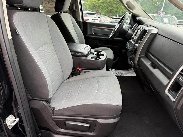 2024 Ram 1500 Classic SLT Quad Cab 4x2 6'4" Box