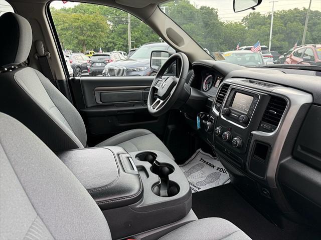 2024 Ram 1500 Classic SLT Quad Cab 4x2 6'4" Box
