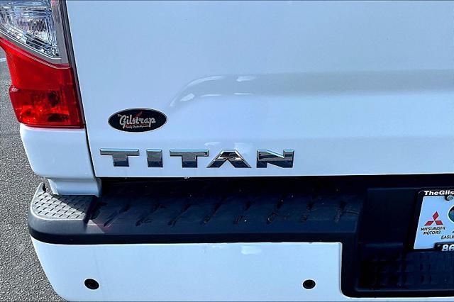 2023 Nissan Titan Crew Cab SV 4x2