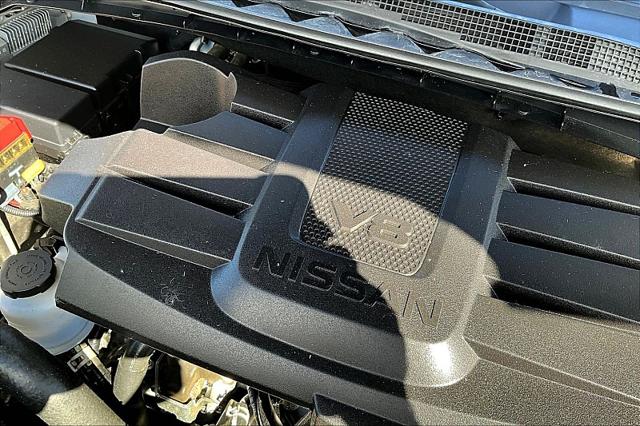2023 Nissan Titan Crew Cab SV 4x2
