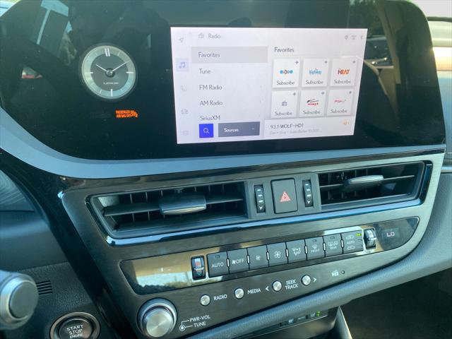 2024 Lexus ES 350 Unknown