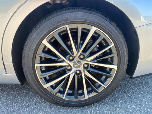 2024 Lexus ES 350 Unknown