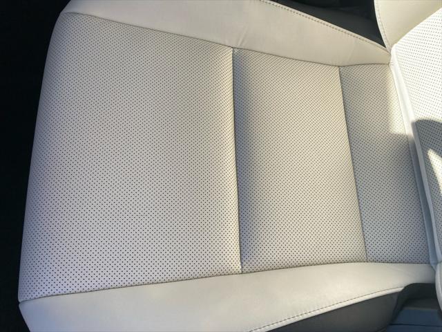 2024 Lexus ES 350 Unknown