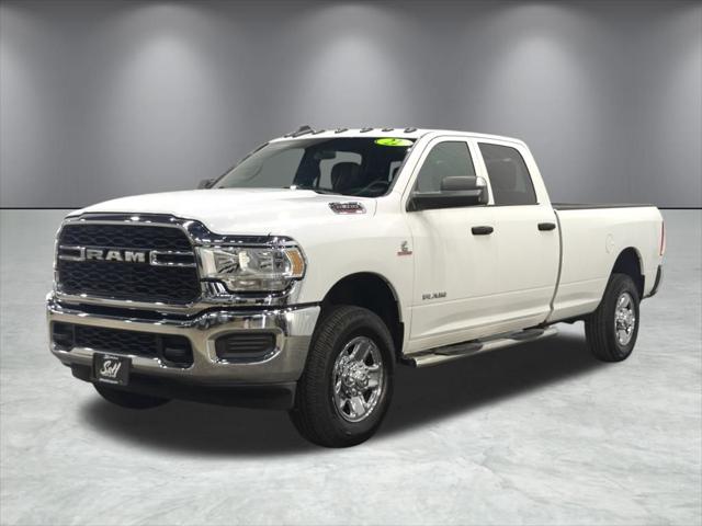 2022 Ram 3500 Tradesman Crew Cab 4x4 8' Box
