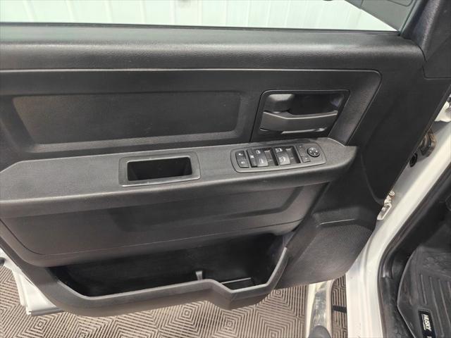 2022 Ram 3500 Tradesman Crew Cab 4x4 8' Box