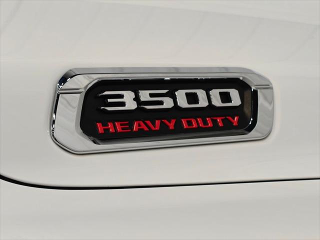 2022 Ram 3500 Tradesman Crew Cab 4x4 8' Box