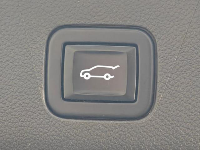 2022 Cadillac Escalade 4WD Premium Luxury