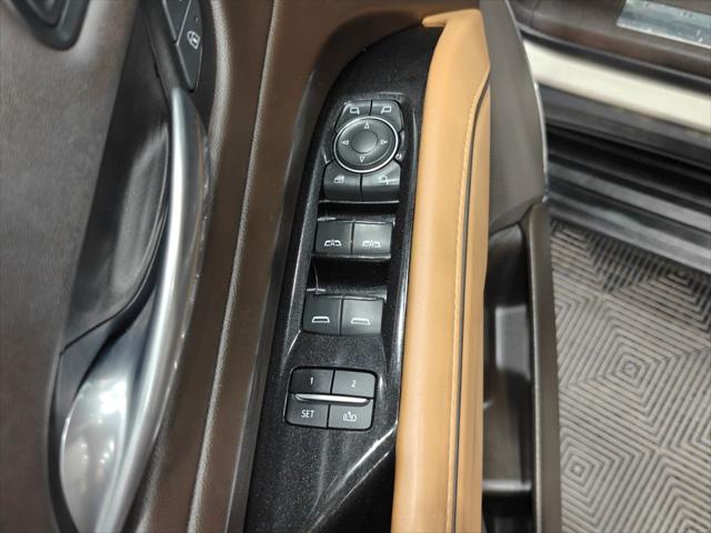 2022 Cadillac Escalade 4WD Premium Luxury