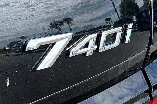 2026 BMW 7 Series 740i