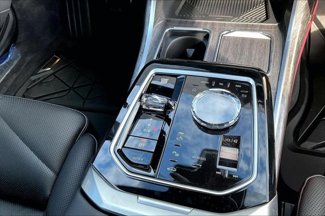 2026 BMW 7 Series 740i