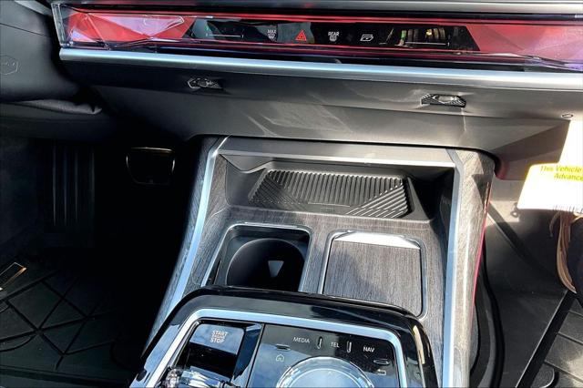 2026 BMW 7 Series 740i